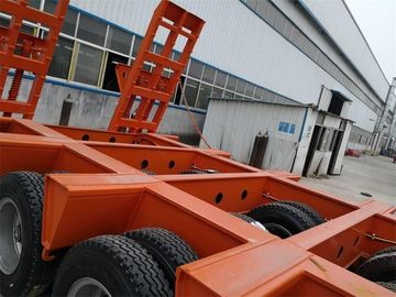 Het zware de Aanhangwagen Lage Bed van de Ladingsvrachtwagen vervoert het Graafwerktuig 100 Ton