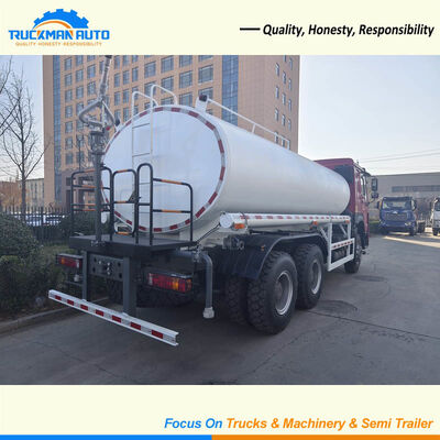 Betrouwbare 6X4 20000 liter SINOTRUK HOWO watersproeierwagen voor Tanzania