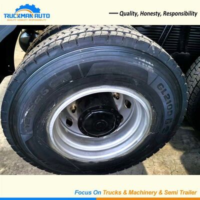 Gloednieuwe BEIBEN 2638 6X4 380PK Trekker voor Kameroen