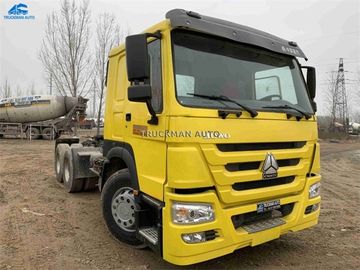 Sinotruck Gebruikte Tractorvrachtwagens 10 Wiel 50 Ton van 2014 het Jaar met Korte Afstand in mijlen